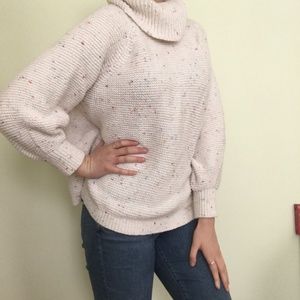 Lou & Grey Oversized Cream Sweater